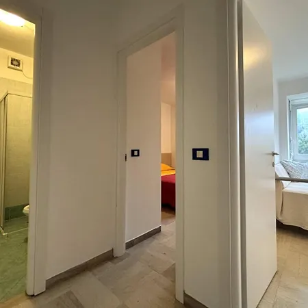 Two-room Flat Close To The And The Center Apartman *